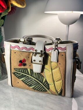 VINTAGE Coach RARE Y2K Leafy Ladybug Boxy Straw Tote Bag Limited Edition 4439